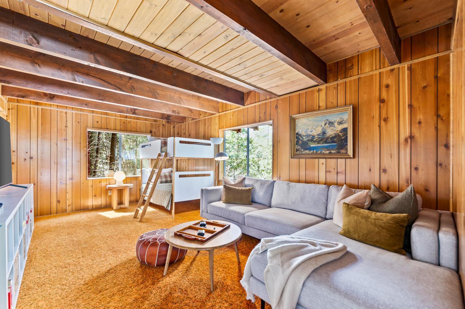 Pet & Kid Friendly Cozy Cabin, Bbq, Firepit, Outdoor Dining, Forest Views Лейк-Эрроухед Экстерьер фото