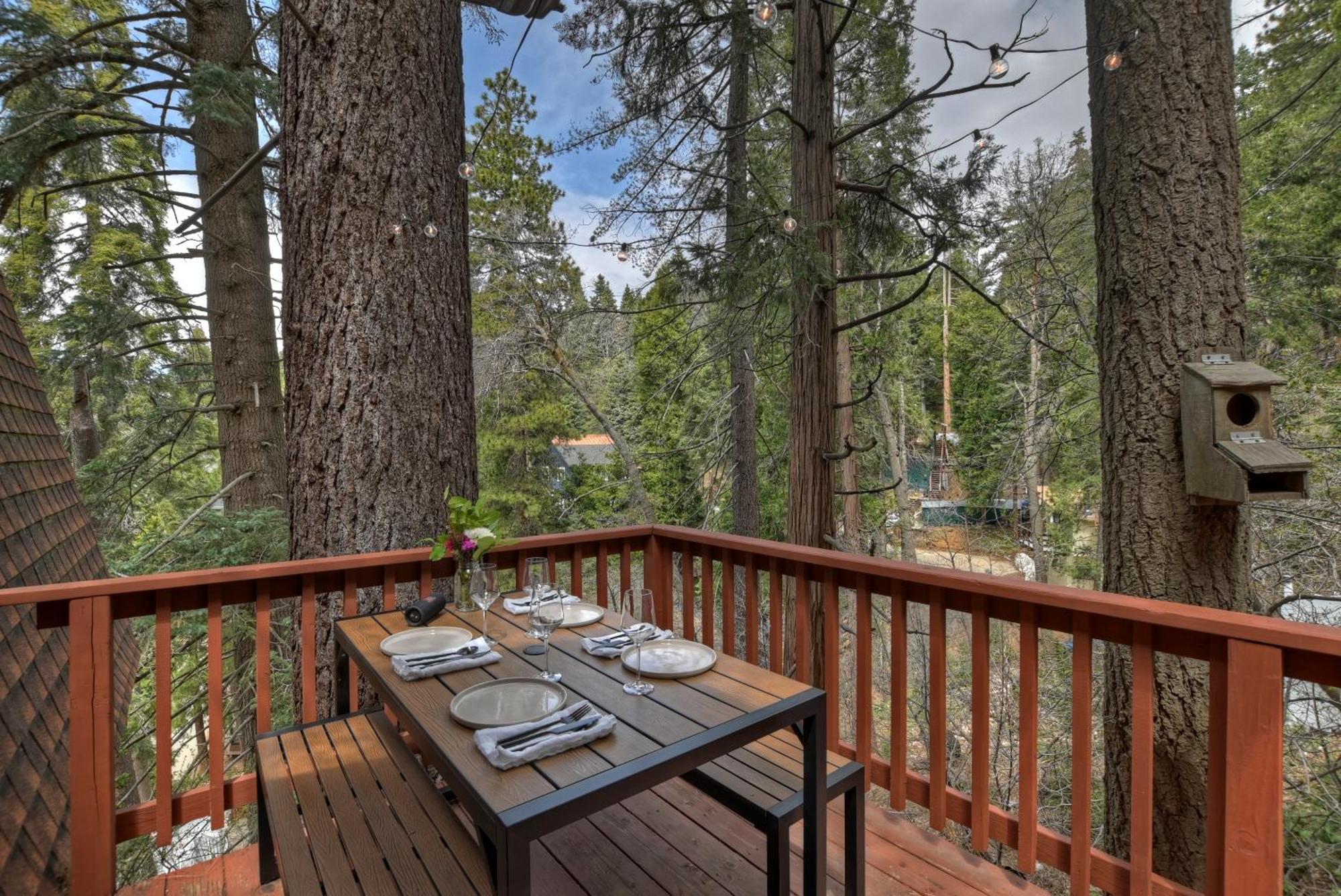 Pet & Kid Friendly Cozy Cabin, Bbq, Firepit, Outdoor Dining, Forest Views Лейк-Эрроухед Экстерьер фото
